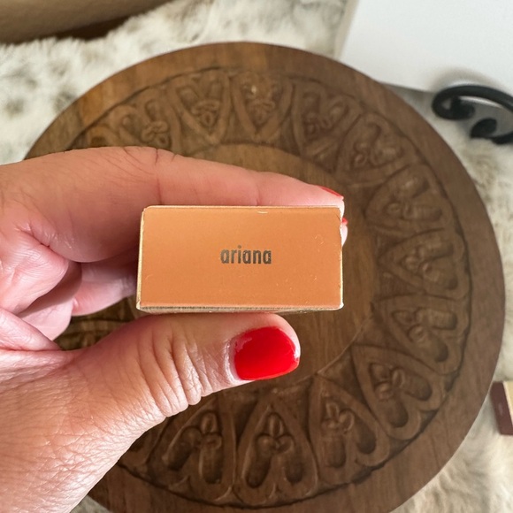 Stila Calligraphy Lip Stain Ariana - Picture 4 of 5